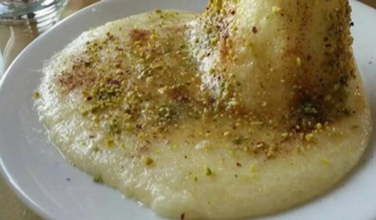 Nefis peynirli irmik tatlısı tarifi