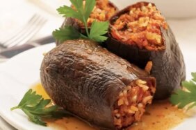 7437-kuru-patlican-dolmasi-geleneksel-lezzet-ve-saglikli-bir-secenek.jpg