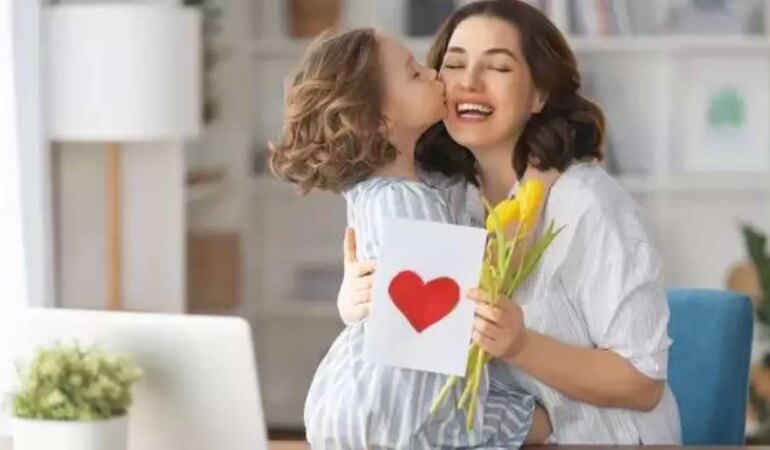 2025 Anneler Günü ne zaman?