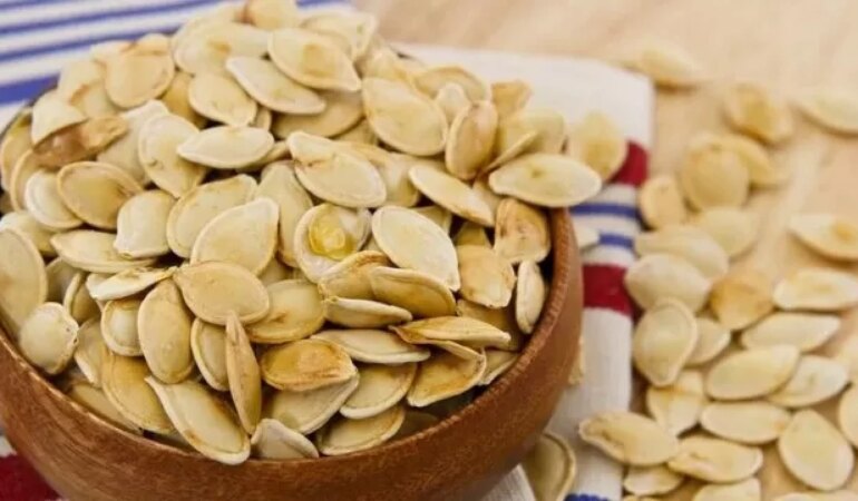 Hamilelikte kabak çekirdeği yemek faydalı mı?