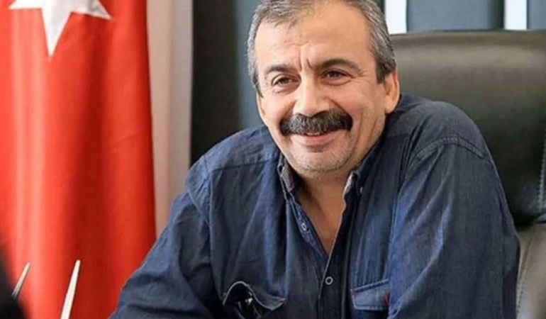 Sırrı Süreyya Önder hayatını kaybetti