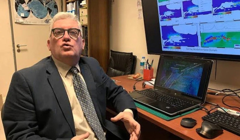 Deprem uzmanı büyüklük verdi: Riskli ilçeleri sıraladı