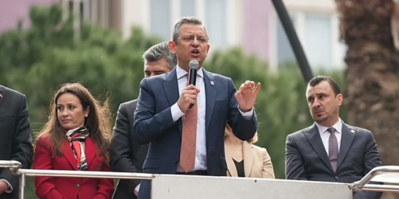 Özgür Özel Konya’da Konuştu: “Saraçhane’nin Mağduru, Bugünün Zalimine Dönüştü”