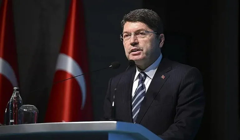 Ceza infaz yasası değişiyor: Detayları Bakan Tunç açıkladı