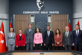 dem-parti-heyeti-chp-genel-merkezi-nde.png