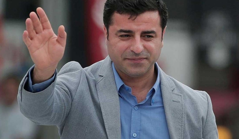 Demirtaş’tan Fesih Kararına İlk Yorum! İsim İsim Saydı, Teşekkür Etti