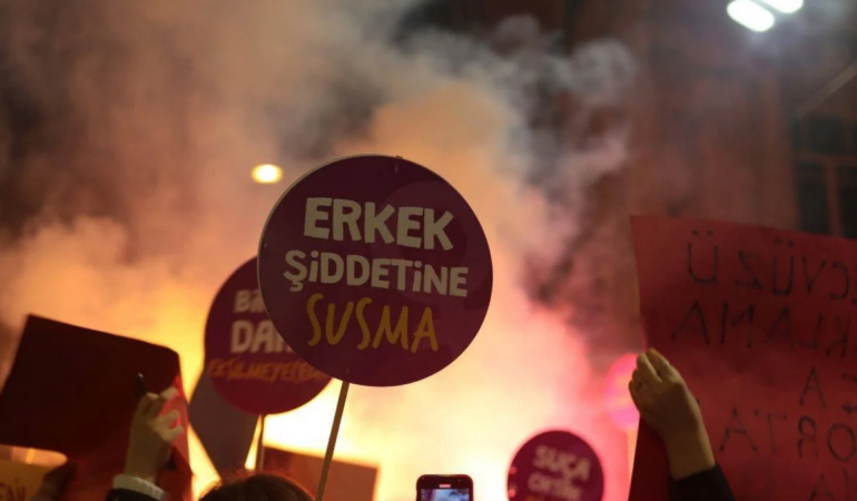 İHD’den Aile Bakanlığı’na: Genelge son derece tehlikeli ve çağ dışı, geri çekin