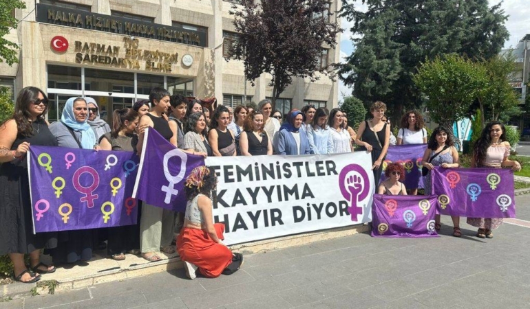 Kadın Koalisyonu: Belediyeler halkındır, kadınların mücadelesi yok sayılamaz