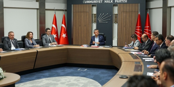 PKK’nın fesih kararıyla ilgili CHP liderinden Lozan vurgulu ilk yanıt