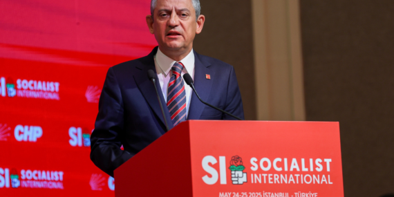 Özgür Özel: Diktatörlerin dayattığı vasata teslim olunmamalı