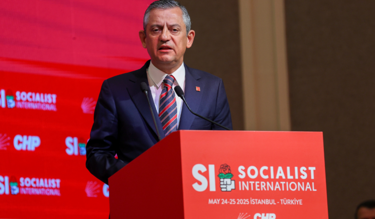 Özgür Özel: Diktatörlerin dayattığı vasata teslim olunmamalı