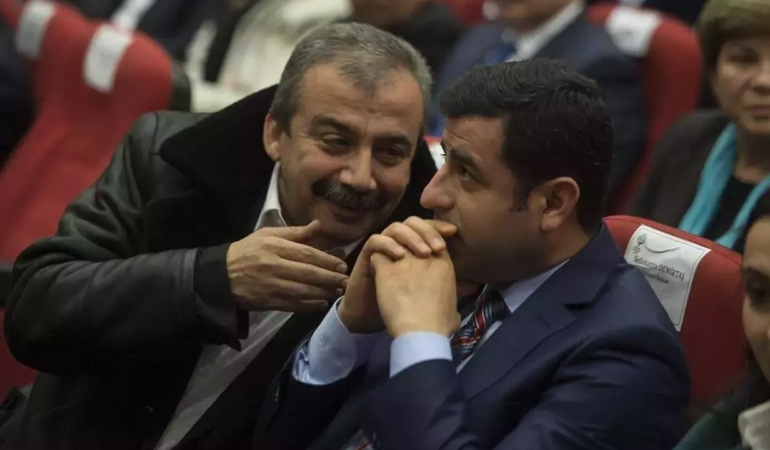 Selahattin Demirtaş’tan ‘Sırrı Süreyya Önder’e: ‘Bir Tane Mezarın Yok ki’