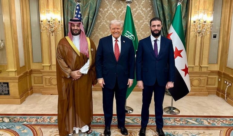 Trump, Eş-Şara’yı İsrail’le ‘normalleşmeye’ davet etti
