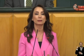 tulay-hatimogullari-partisinin-grup-toplantisinda-konusuyor-w8hd.jpg