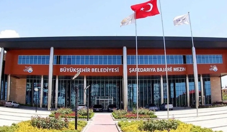 Abdullah Zeydan duyurdu: Kayyum, Van’da kadınlara hukuki destek sağlayan protokolü iptal etti