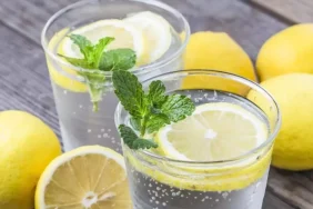 2562-dogru-bildigimiz-yanlislar-limonlu-su-gercekten-zayiflatir-mi.jpg