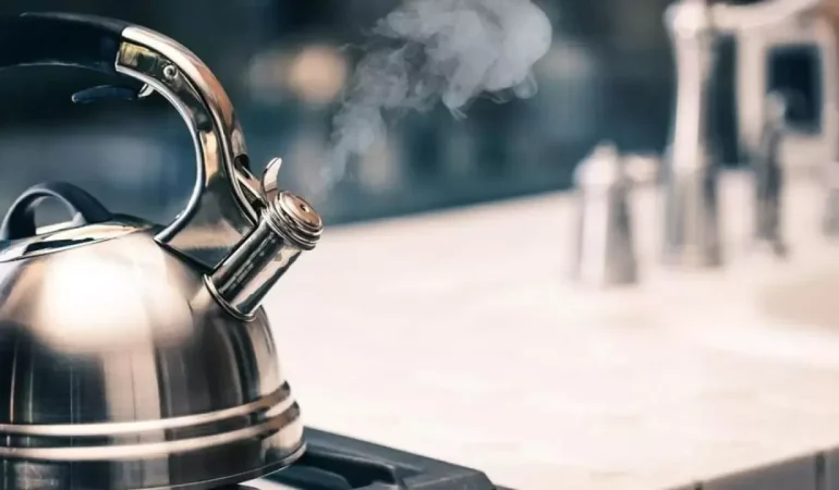 Çaydanlık Nasıl Parlatılır?