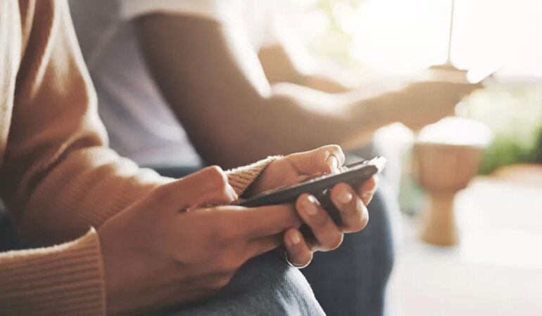 FOMO ne demek? Kaçırma korkusuyla baş etmek