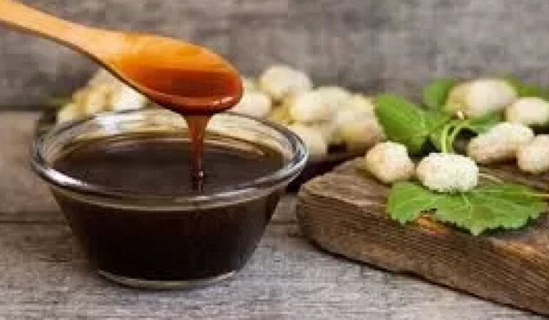 Dut Pekmezi Yapımı