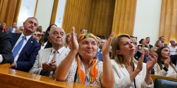 Özel’den Erdoğan’a: Kasım’da seçim hodri meydan