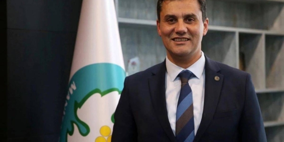 Ferdi Zeyrek kimdir ?