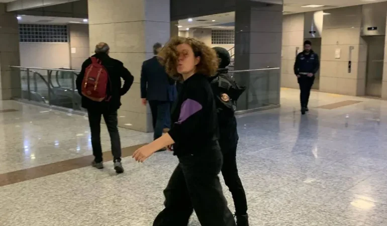 Gazeteci Elif Akgül hakkında tahliye kararı