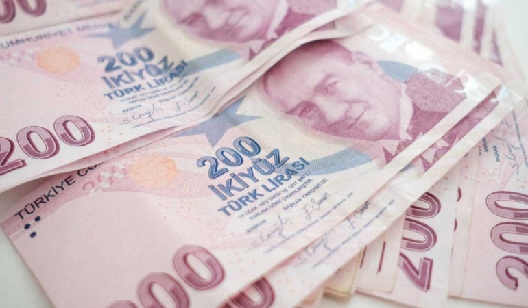 Kamu işçilerine hükümetin zam teklifi belli oldu