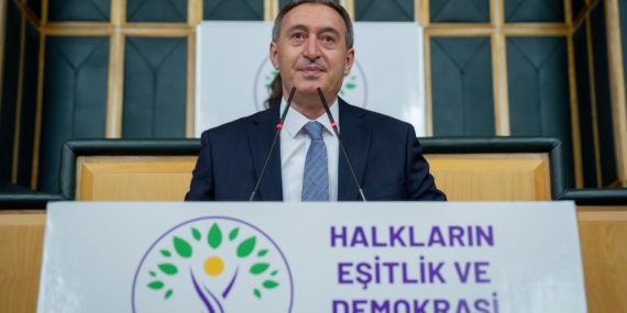 Bakırhan: Ortadoğu kaos içerisindeyken Kürt’e kapan kurmaktan herkes vazgeçmeli