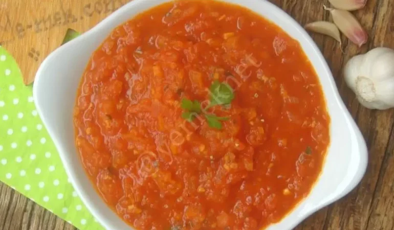 Evde Napoliten Sos Yapımı