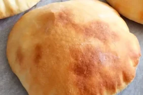 9404-yumusacik-pita-ekmegi-nasil-yapilir.jpg