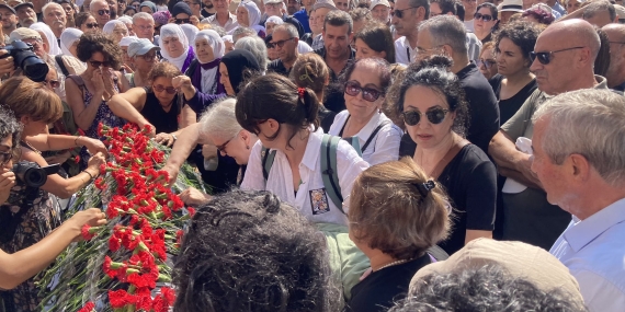 Emine Ocak Galatasaray Meydanı’ndan uğurlandı