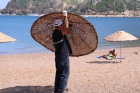 turizm-emekcisine-tatil-yok.jpg