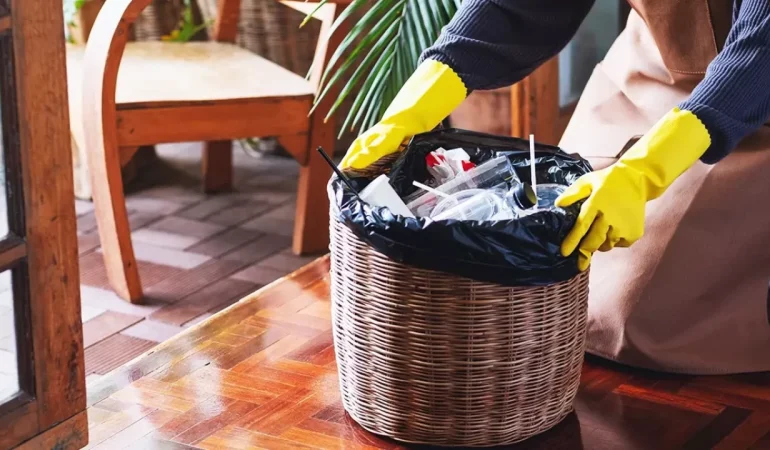 Çöp kovası kokusu nasıl giderilir?