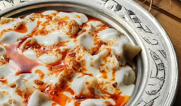 Kıymalı Mantı Nasıl Yapılır?