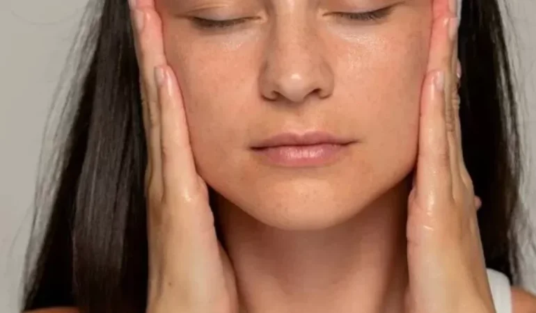 Yüz yogası nasıl yapılır?