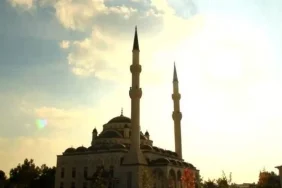 9379-ruyada-caminin-icinde-olmak-ne-anlama-gelir-iste-detayli-yorumlar.jpg