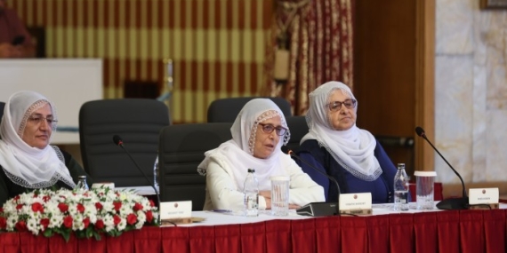 Kürtçe konuşmalarına izin verilmedi, Barış Anneleri’nden somut adım talebi: Çocuklarımız gelsin siyaset yapsın