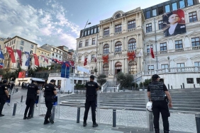 beyoglu-belediye-baskani-inan-guney-dahil-40-kisi-gozaltinda.jpg