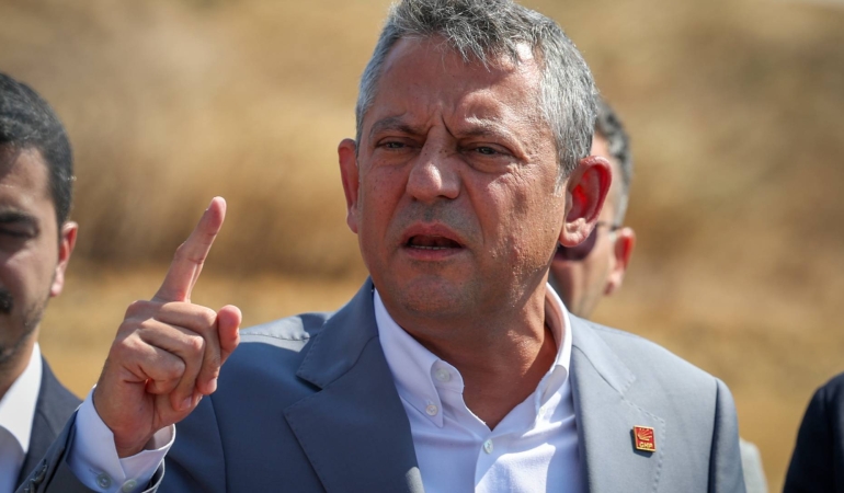 Erdoğan’ı “şantaj” ile suçlamıştı: Özgür Özel hakkında soruşturma başlatıldı