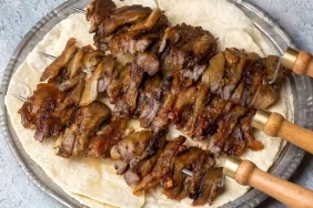 228-erzurumun-meshur-incisi-cag-kebabi-tarifi-ve-et-secimi.jpg