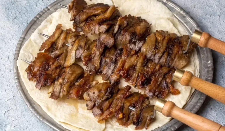 Cağ Kebabı Tarifi ve Et Seçimi