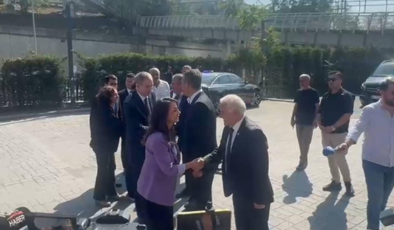 DEM Parti’den CHP’ye ziyaret