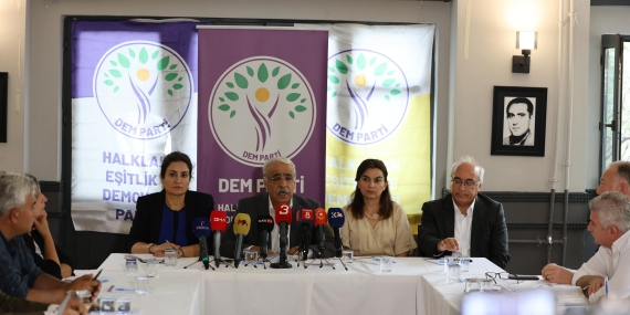 Mithat Sancar: Hukuksal güvenceler oluştukça sürece güven artar