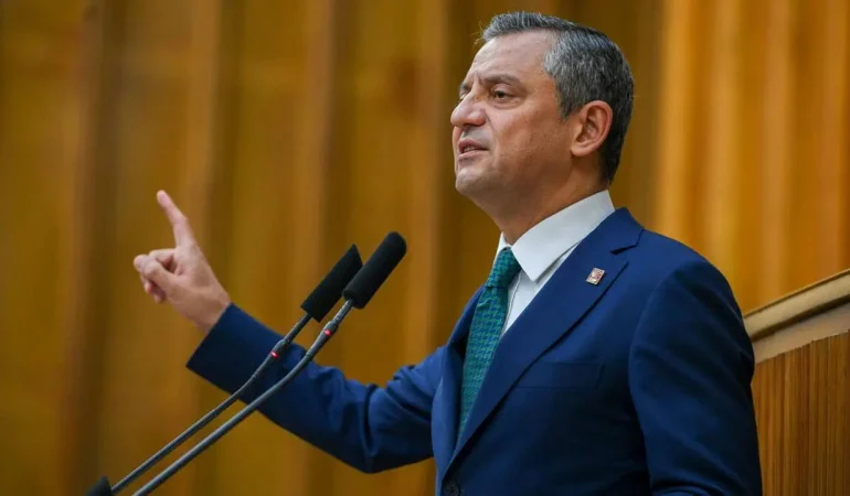 Özgür Özel’den İstanbul İl Başkanlığı’na çağrı