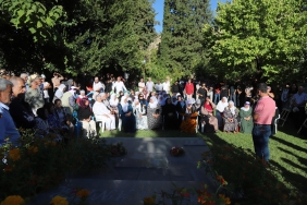 mrd-20-09-2025-musa-anter-mezar-basinda-anmasi5-2500x1667.jpg