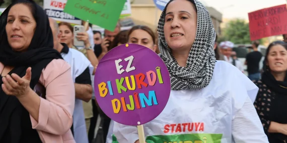 Birçok ilde Kürtçe’nin eğitim dili olması talebi yükseldi