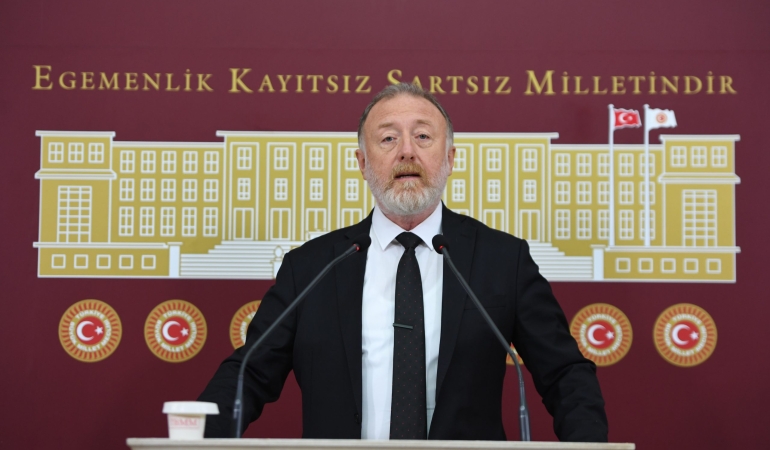 Temelli: Komisyon İmralı’ya gitmeli, Öcalan’la müzakere yapmalı