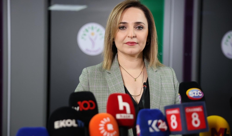 DEM Parti Sözcüsü: Söylem yetmiyor, süreç kritik aşamada