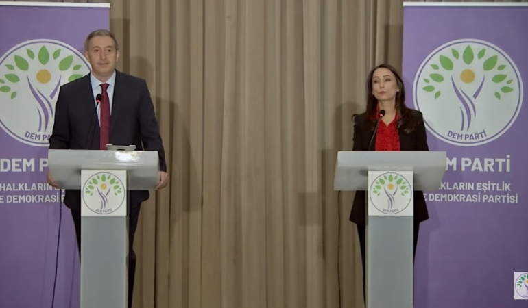 DEM Parti Eş Genel Başkanları: Sürecin birinci aşaması kapanmıştır, PKK’nin çekilmesi yeni bir ruha en güçlü çağrıdır