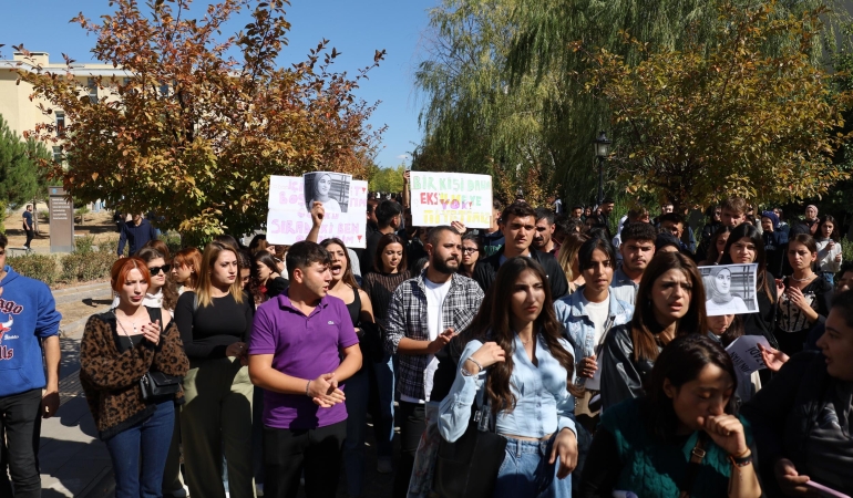 Dersim ve Van’da öğrenciler Rojin Kabaiş için yürüdü